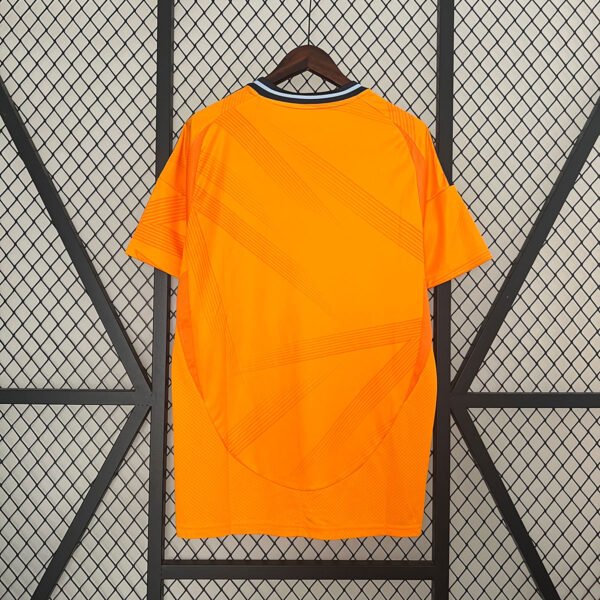 24-25 Real Madrid away orange - Image 3