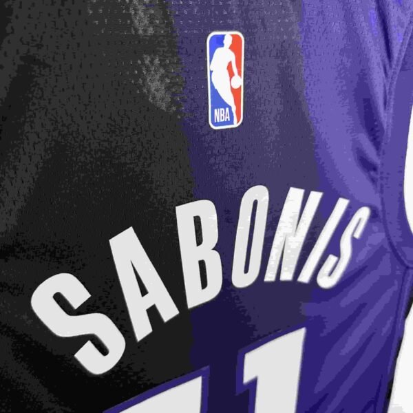 24 season Kings Flyers Limited Edition No. 11 Sabonis - Image 7