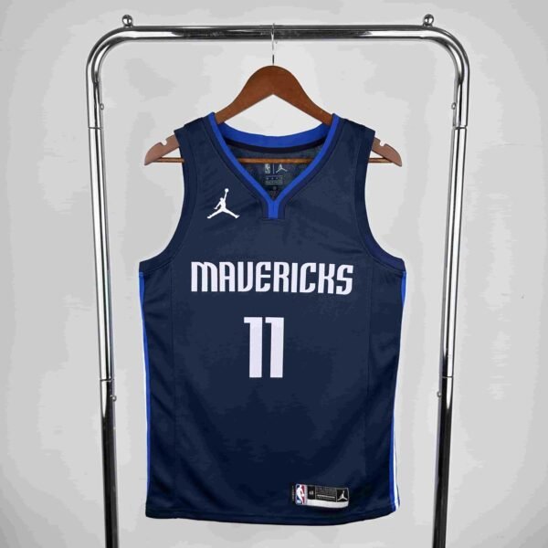 Season 21 Mavericks Flyers Limited Edition No. 11 Irving