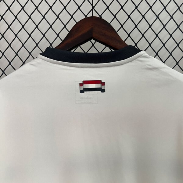 24-25 Manchester United two away white - Image 10