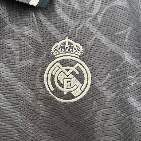 24-25 Real Madrid two guest grey - Image 8