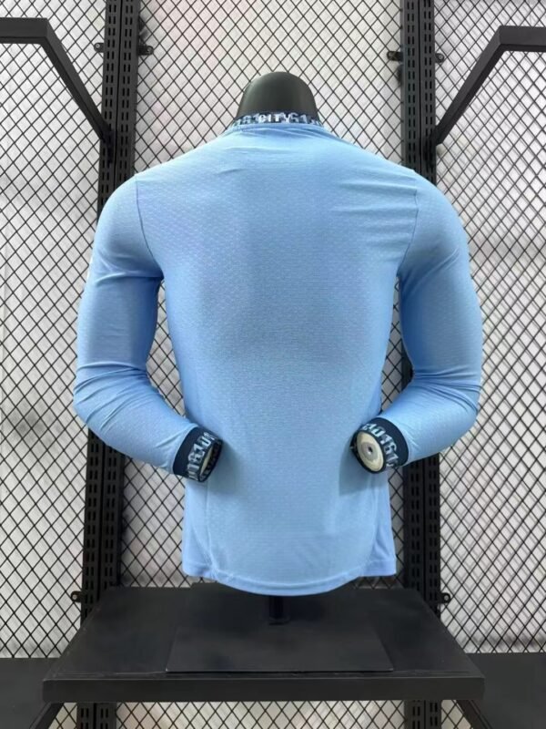 Man City - Image 9