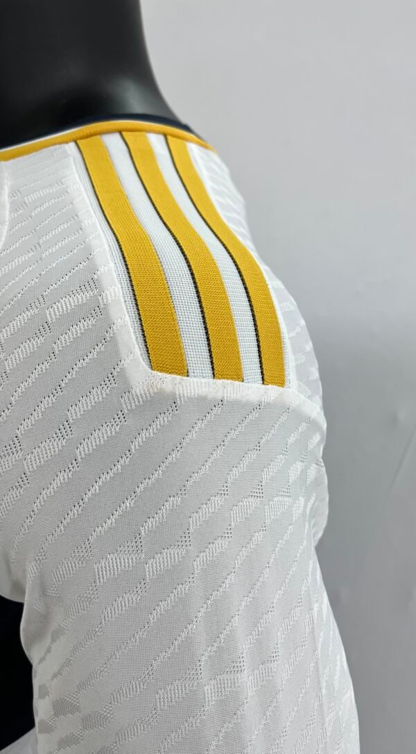 23-24 Real Madrid Main Long Sleeve - Image 10