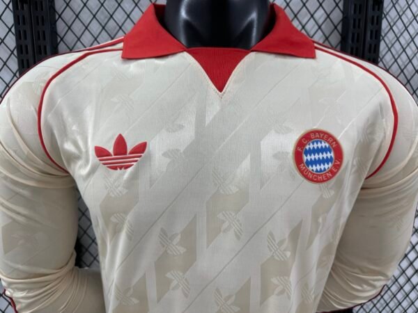 2425 Bayern Long Sleeve Retro - Image 8