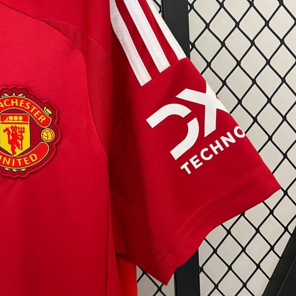 24-25 Manchester United home red - Image 8