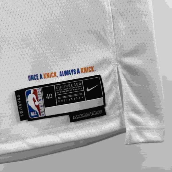 Knicks No. 32 Towns - Image 14