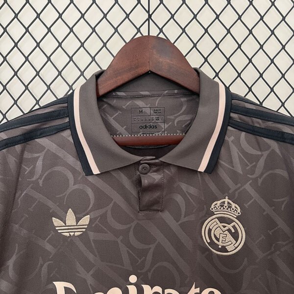 24-25 Real Madrid two guest grey - Image 4
