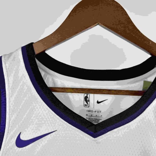 24 season Kings home white No. 10 DeRozan - Image 5
